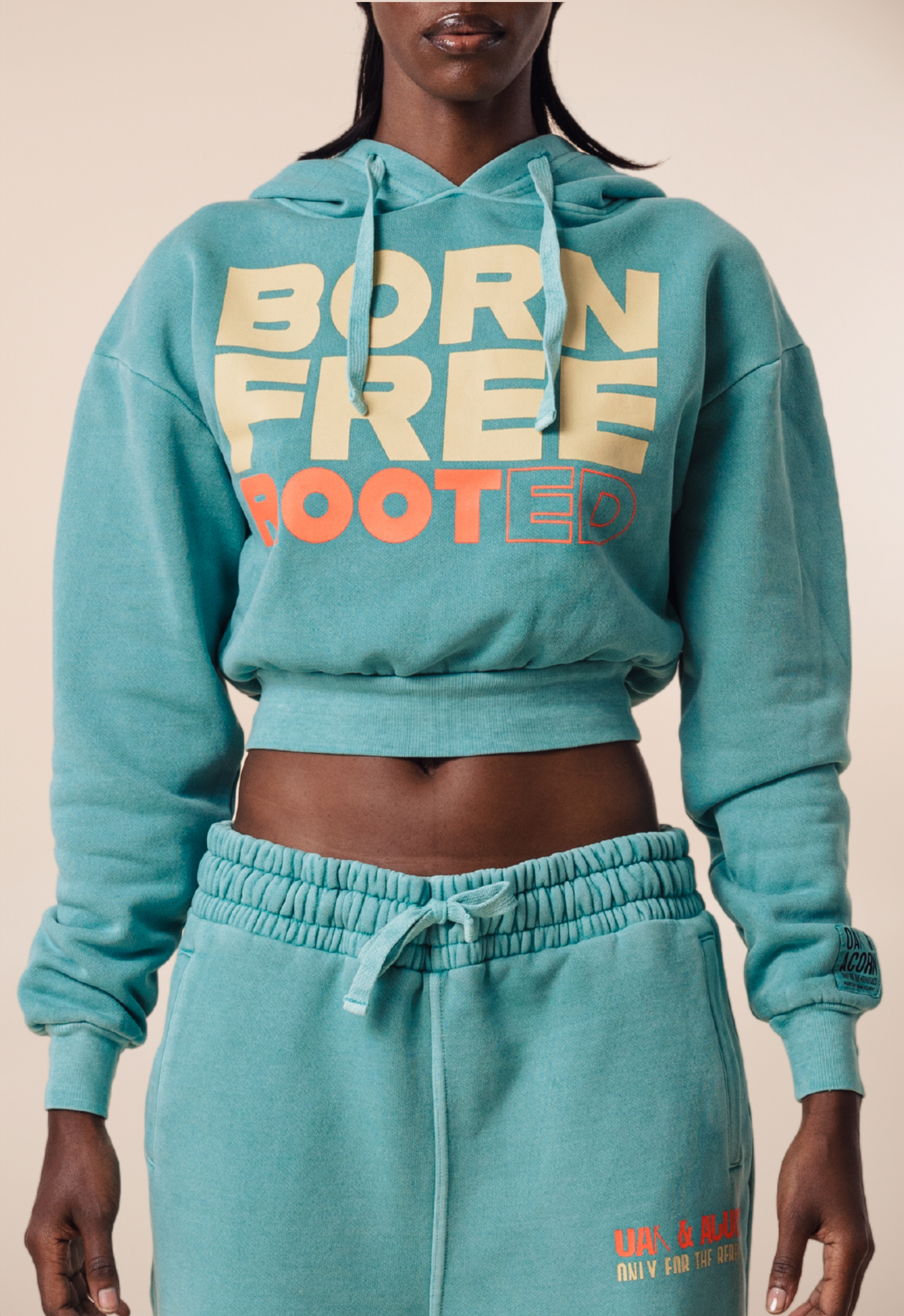 BORN FREE Cropped Hoodie